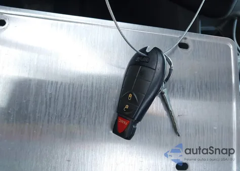 2019 Jeep Cherokee Latitude Fwd из США, поврежденный, VIN 1C4PJLCB2KD455633